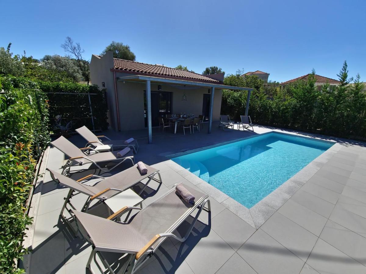 Onar - Luxury Villa *